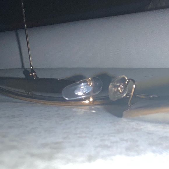 Ray-Ban Authentic Aviators Gold 62014 Sunglasses - Picture 5 of 5